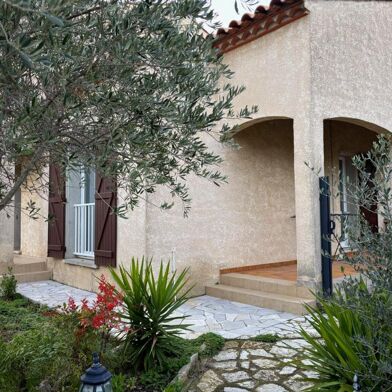 Maison 4 pièces 300000 €