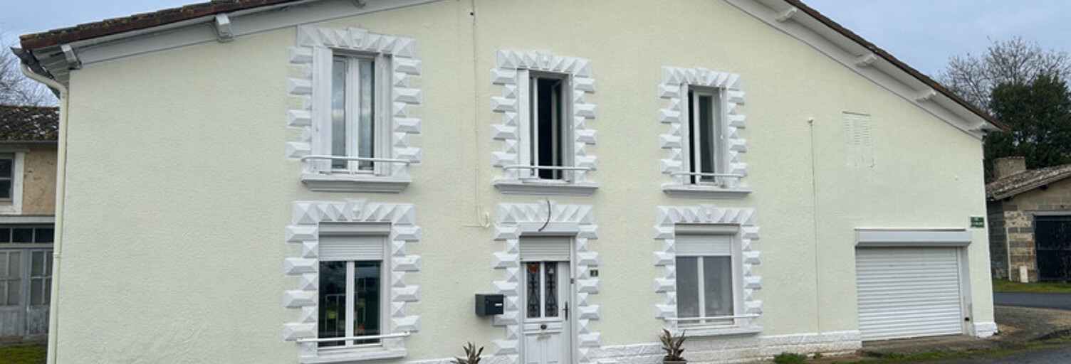 Maison 5 Pièces 103 m² à vendre à Les Châteliers (79340)