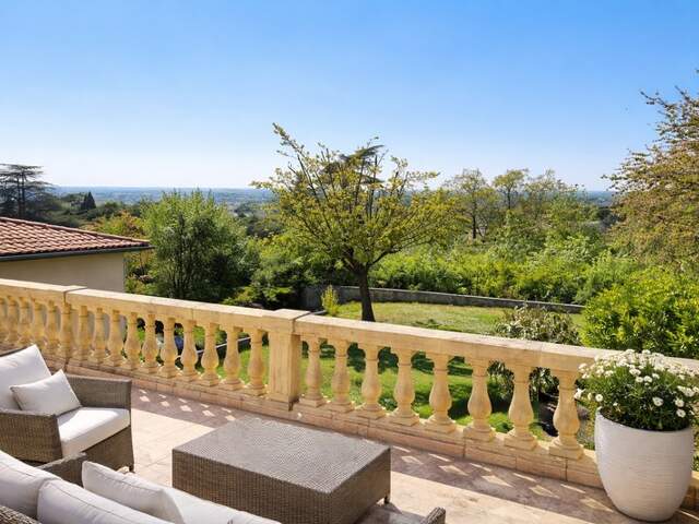 VILLA TRADITIONELLE T6 GRATENTOUR — photo du bien