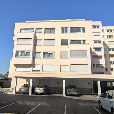 Appartement 3 pièces 110000 €