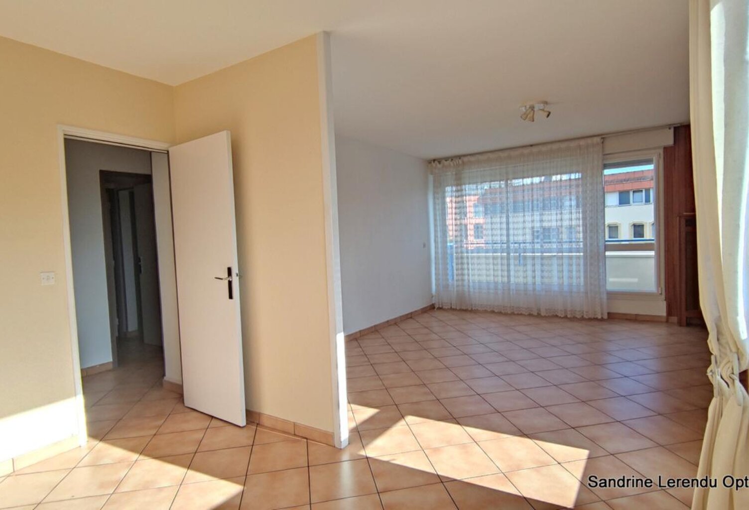 ROUEN RIVE GAUCHE – Appartement lumineux avec balcon, parking et ascenseur, résidence sécurisée Vue avec Panorama — photo 1