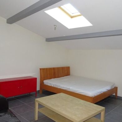 Appartement 1 pièces 390 €