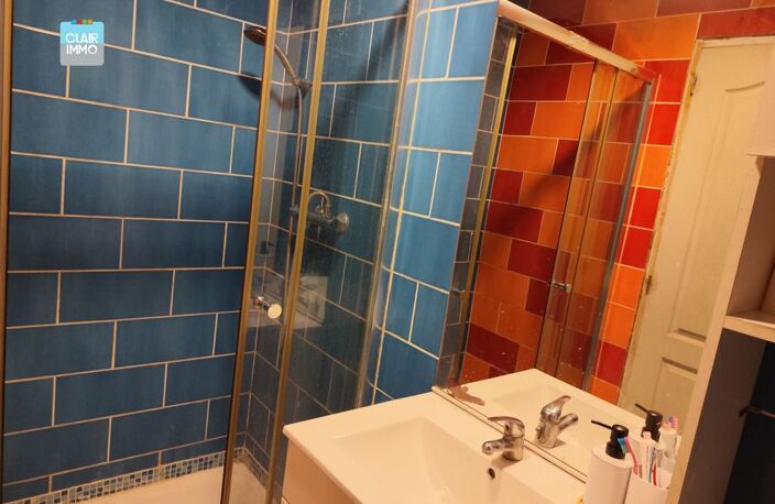 A LUGNY PROCHE MACON EN BOURGOGNE MAISON 9 PIECES DE 240 M² — photo 5