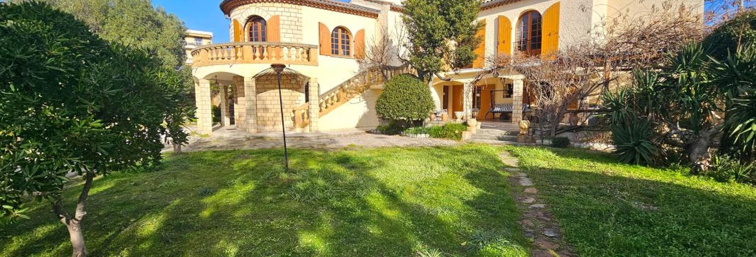 Maison 7 Pièces 170 m² à vendre à Salon-de-Provence (13300)