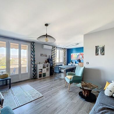 Commerce 3 pièces 850 €