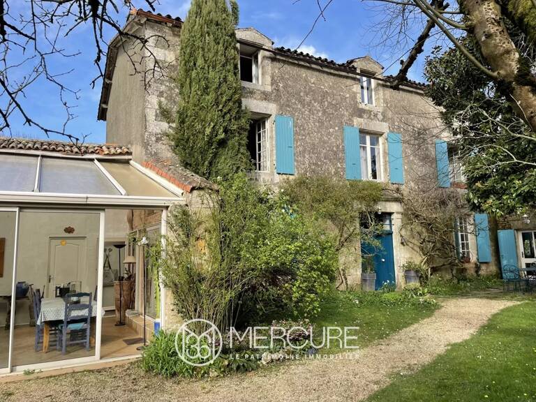 ENSEMBLE IMMOBILIER EN PIERRE — photo 1