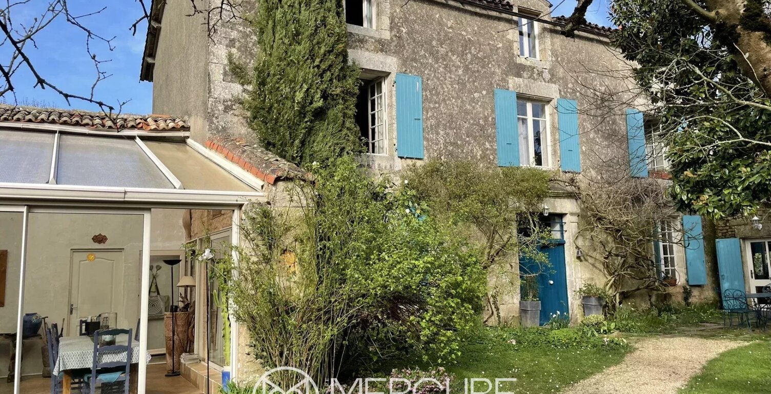ENSEMBLE IMMOBILIER EN PIERRE — photo 1