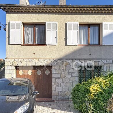 Maison 7 pièces 530000 €