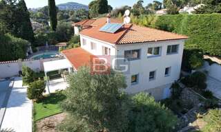 Maison 7 Pièces 200 m² à vendre à Antibes (06160)