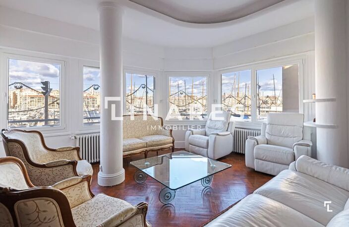 QUAI DU PORT - Appartement T4 de 126m2 - Vue Vieux Port - 13007 — photo 2