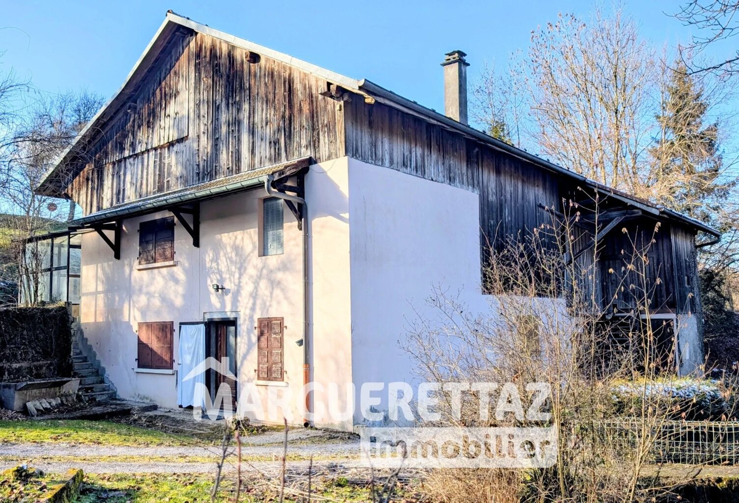 Ancienne bâtisse à rénover sur 4884m² de terrain (Zone N) — photo 1