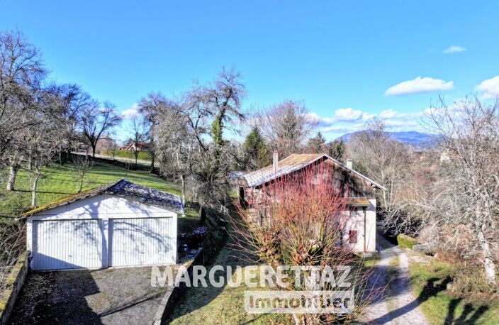 Ancienne bâtisse à rénover sur 4884m² de terrain (Zone N) — photo 4