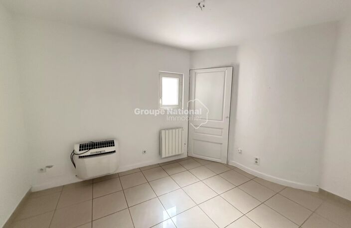 Local commercial — photo 5