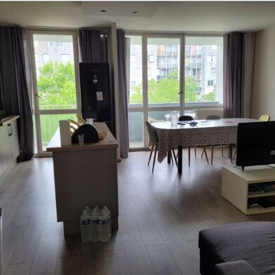 Appartement 1 pièces 590 €