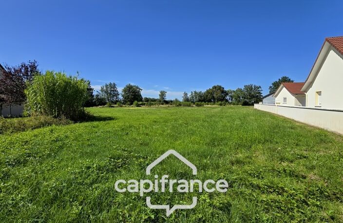A vendre terrain de 7726 m² à SAINT GERMAIN DU BOIS (71) — photo 2