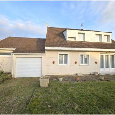 Maison 6 pièces 243800 €