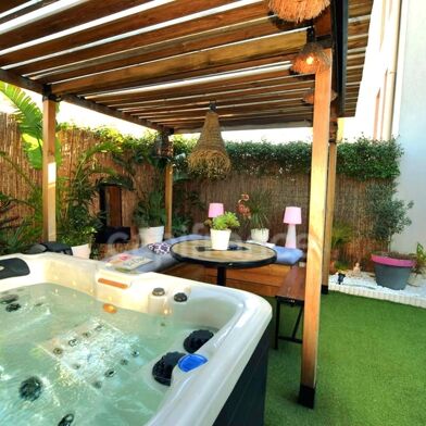 Maison 4 pièces 560000 €