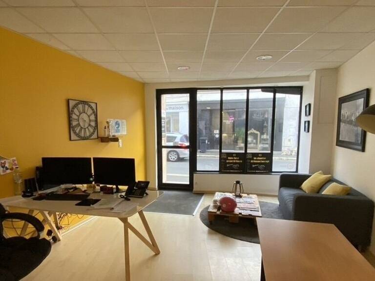 Immeuble à vendre LUCON (85) — photo 1