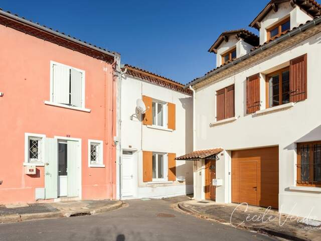 Maison à vendre 4 pièces- 3 chambres 77 m2 avec jardin et grotte à MOULEYDIER (24) — photo du bien