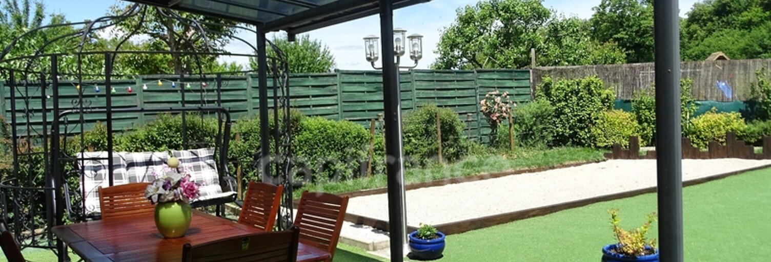 Maison 8 Pièces 222 m² à vendre à Pirey (25480)