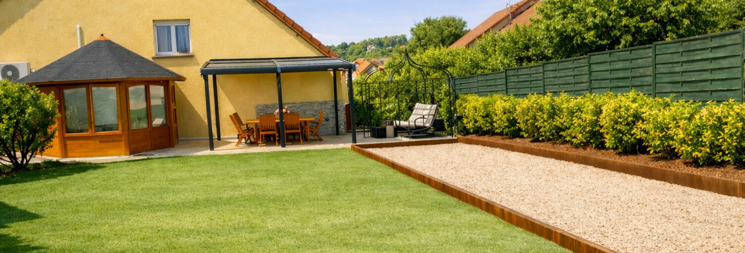 Maison 8 Pièces 222 m² à vendre à Pirey (25480)