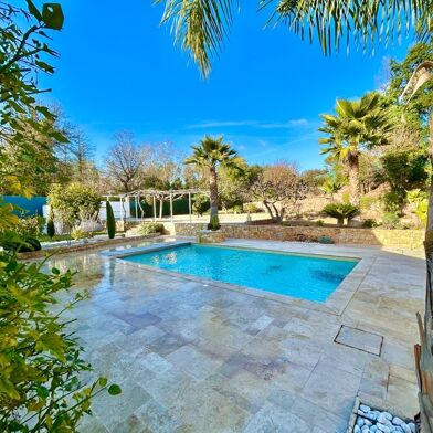 Maison 12 pièces 1390000 €