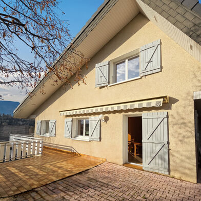 Maison 5 pièces 550000 €