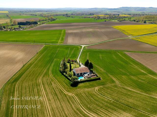 Dpt Tarn (81), à vendre BLAN maison P7 de 320 m² - Terrain de 3000 m² — photo du bien