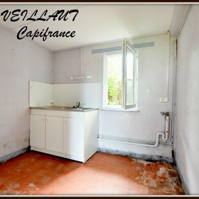 Maison 8 pièces 72000 €