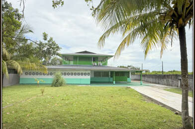 Immeuble  427000 €