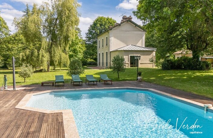BELEYMAS (24) proche Bergerac – Propriété de charme du XIXe siècle 10 pièces avec dépendances, piscine et potentiel d’accueil sur 8 500 m² — photo 2