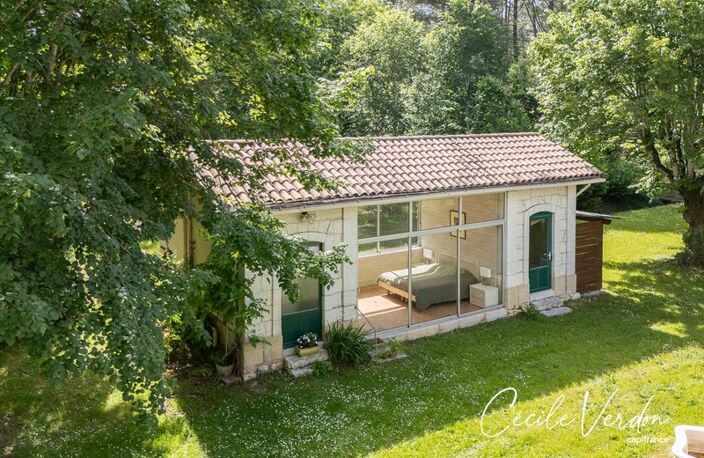 BELEYMAS (24) proche Bergerac – Propriété de charme du XIXe siècle 10 pièces avec dépendances, piscine et potentiel d’accueil sur 8 500 m² — photo 5