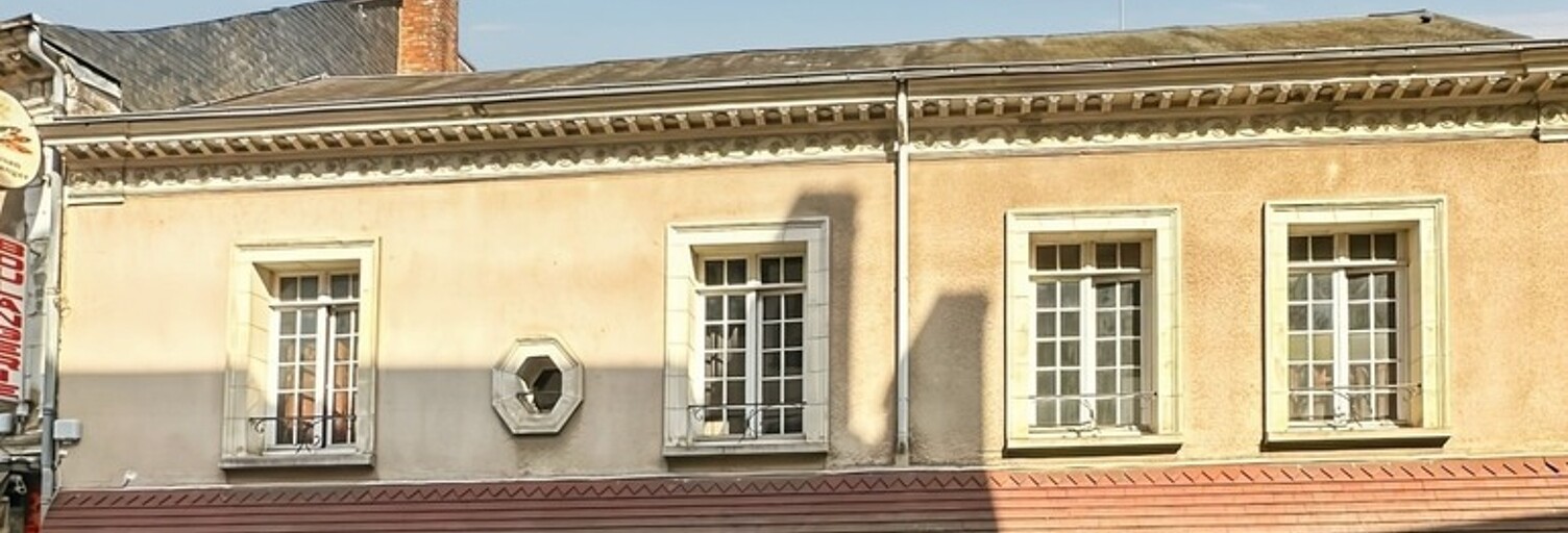 Commerce 8 Pièces 222 m² à vendre à Saint-Calais (72120)