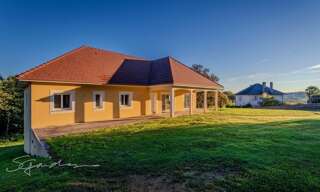 Maison 5 Pièces 166 m² à louer à Saint-Faust (64110)