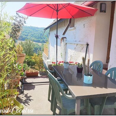 Appartement 5 pièces 349900 €