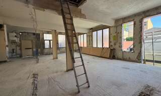 Local industriel 2 Pièces 168 m² à vendre à Mâcon (71000)