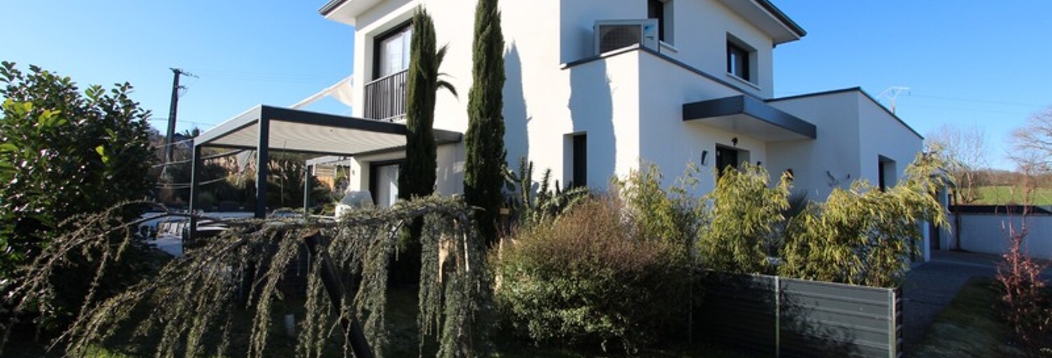 Maison 5 Pièces 109 m² à vendre à Maucor (64160)