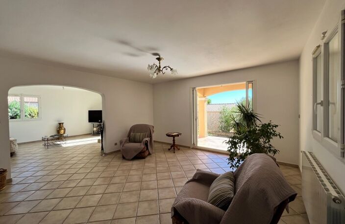LA CIOTAT-Charmante villa T6 – Vue mer & calme absolu ! — photo 3