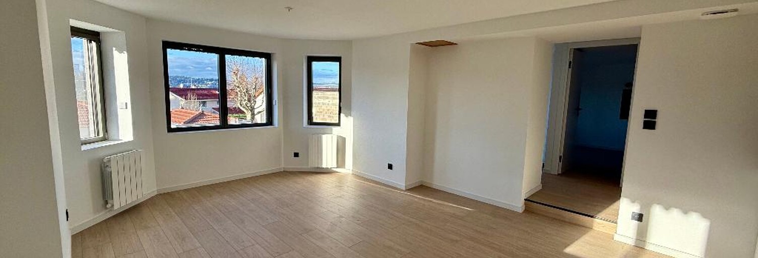 Appartement 2 Pièces 61 m² à louer à Saint-Priest-en-Jarez (42270)