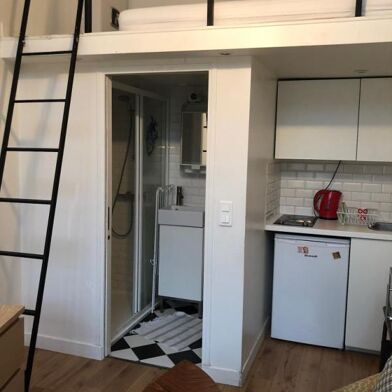 Appartement 1 pièces 720 €