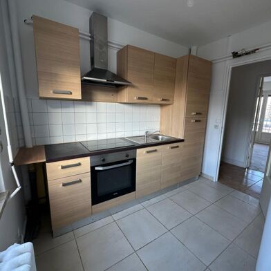 Appartement 2 pièces 605 €