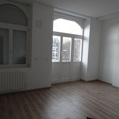 Appartement 2 pièces 595 €