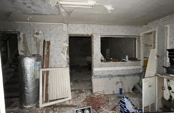 Petite maison à rénover entre coeur historique et plein campagne — photo 4