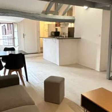 Appartement 2 pièces 680 €