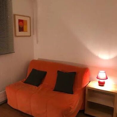 Appartement 1 pièces 840 €