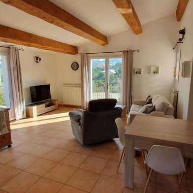 Appartement 3 pièces 1240 €