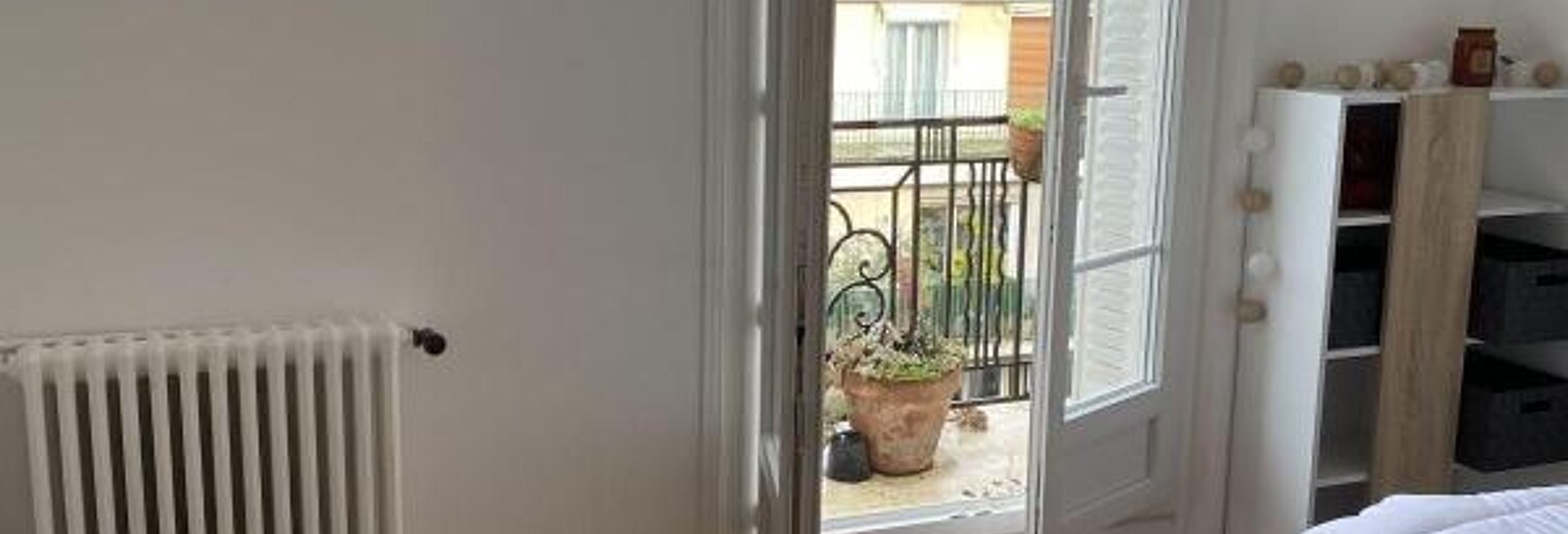 Appartement 1 Pièce 27 m² à louer à Paris 15 (75015)