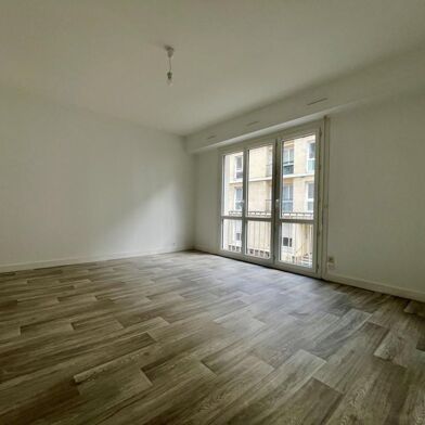Appartement 1 pièces 585 €