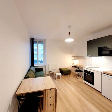 Appartement 2 pièces 760 €