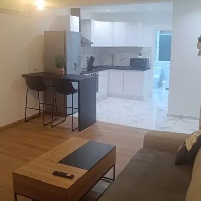 Appartement 2 pièces 720 €
